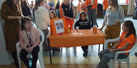 Powiększ grafikę: Dzień Tumbo. 21 listopad 2025. Impreza szkolna.