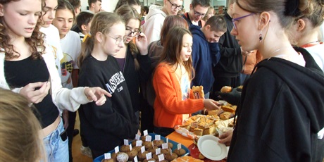 Powiększ grafikę: Dzień Tumbo. 21 listopad 2025. Impreza szkolna.