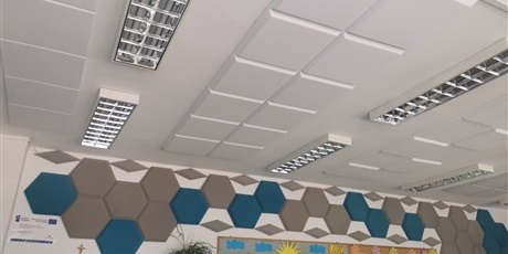 Powiększ grafikę: Sala lekcyjna