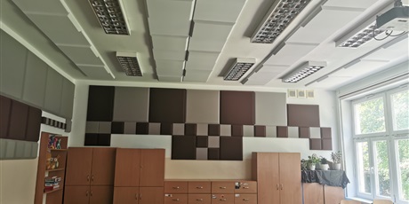 Powiększ grafikę: Sala lekcyjna