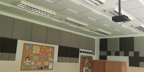 Powiększ grafikę: Sala lekcyjna